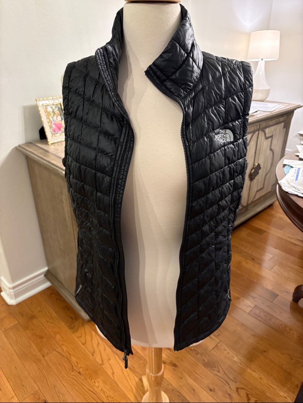 The North Face Black Quilted Lightweight Women’s Vest